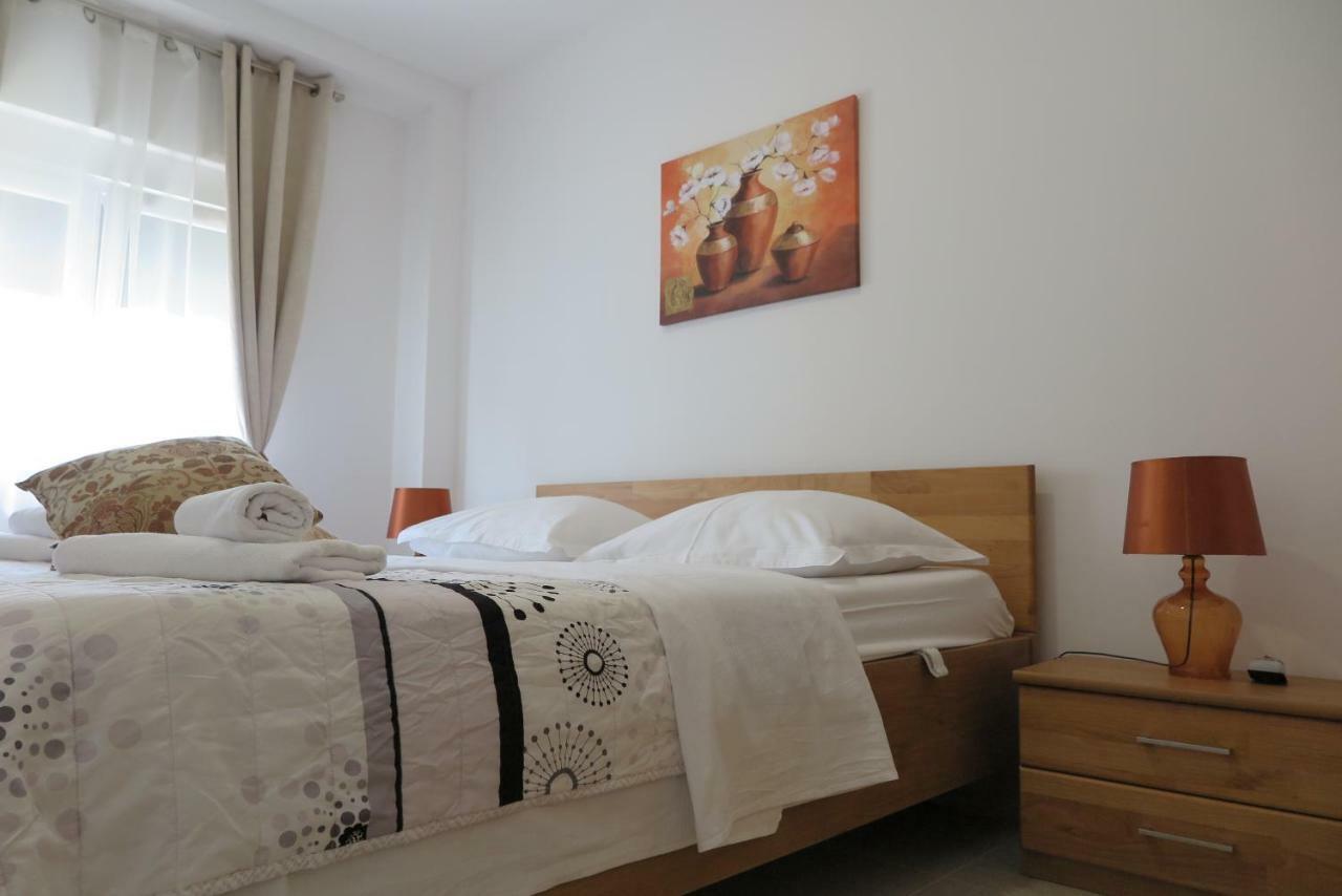 Stars Palace - Apartments And Rooms 耶泽拉 外观 照片